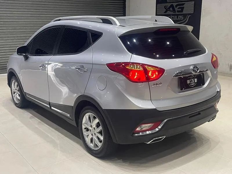 JAC T5 1.5 Jet Flex 16V 5P Mec. 2017 - Foto 4