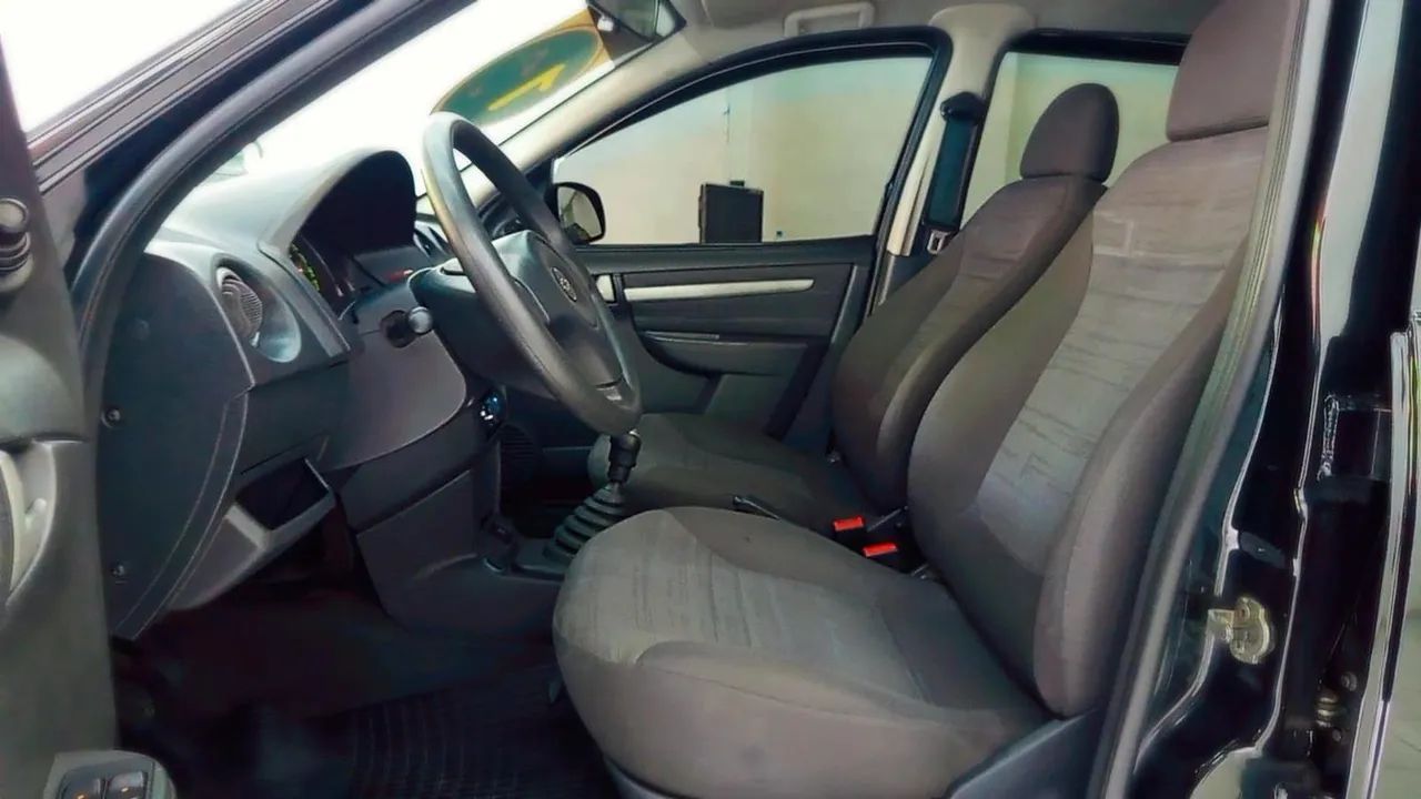 Chevrolet Prisma Sed. Maxx/ LT 1.4 8V ECONOF. 4p, foto 12 de 14