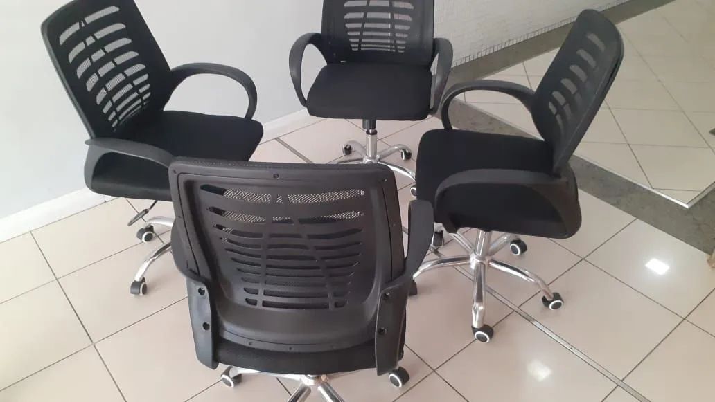 3 Cadeiras de Escritório  - Foto 5