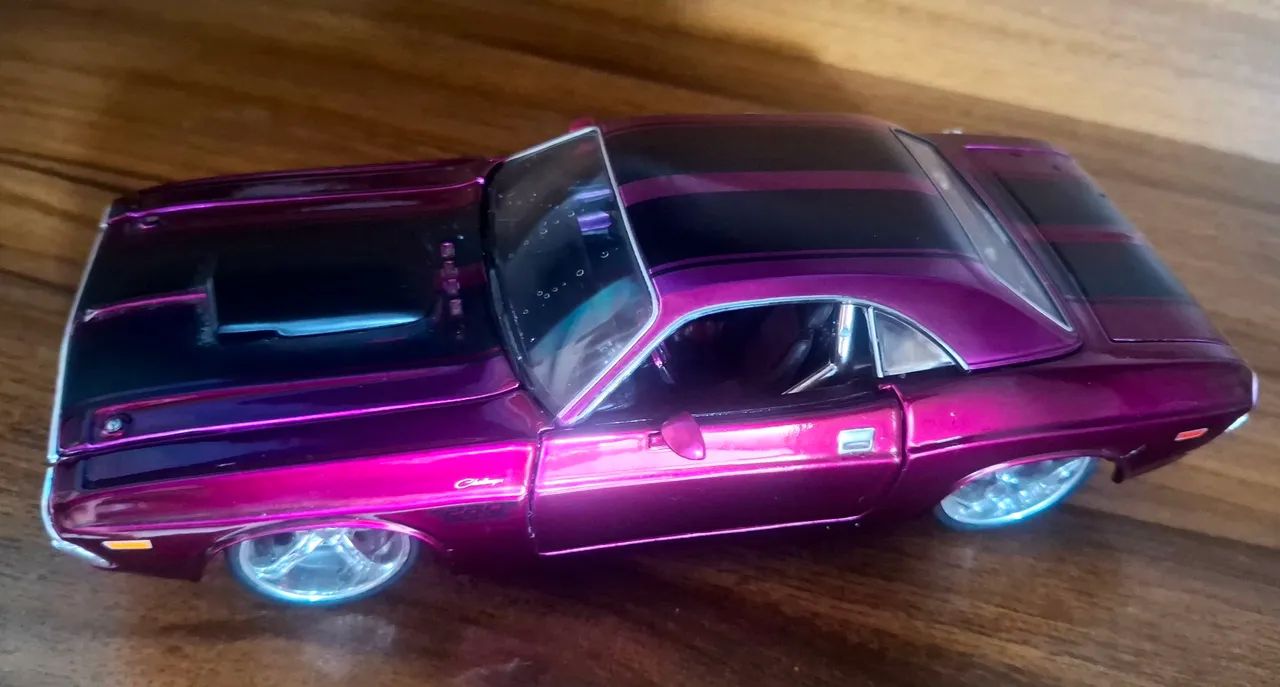 Dodge: Challenger R/T (1970) 1:24 - Foto 4