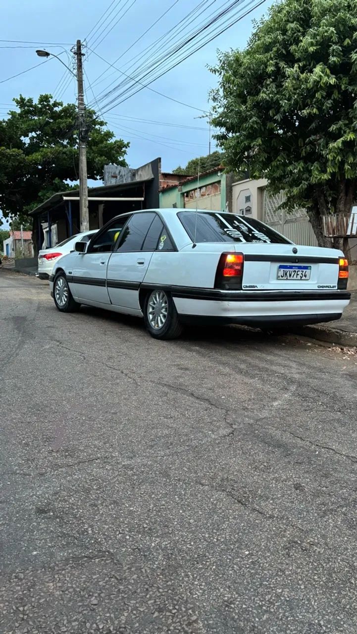 Chevrolet Omega GL 2.0/ 2.2 1995 - Foto 4