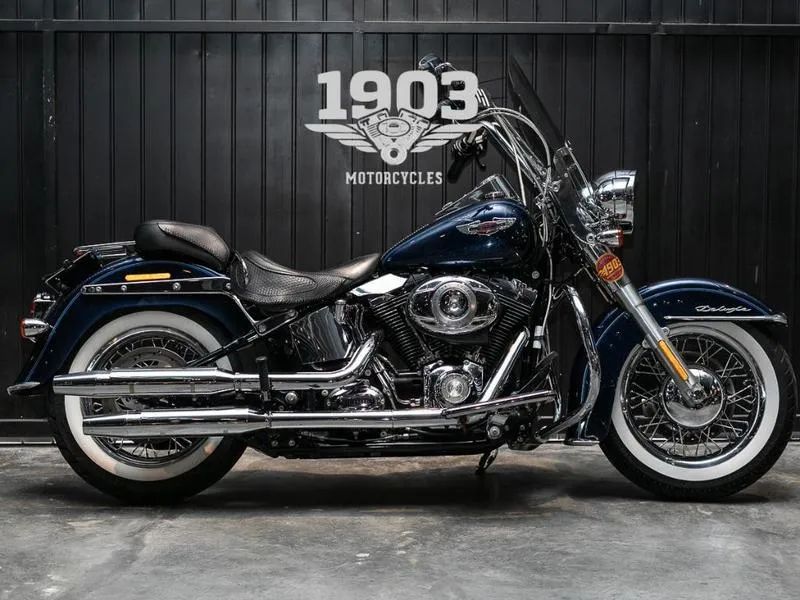 HARLEY-DAVIDSON DELUXE 2013