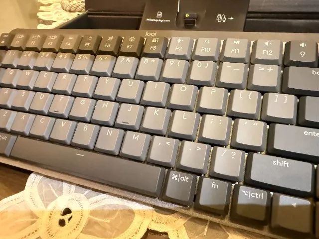 Teclado Mecanico Logitech MX Mechanical Mini - NOVO - Foto 5