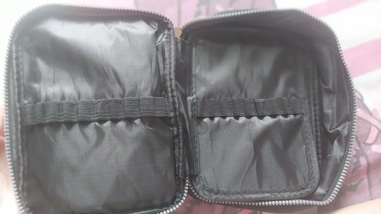 Estojo box em perfeito estado - Foto 2