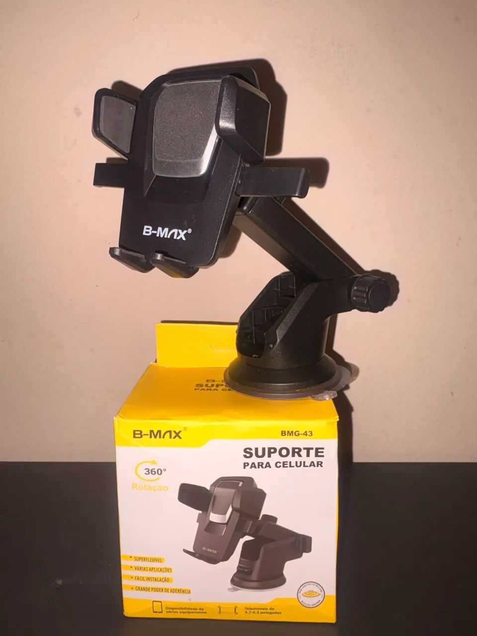Suporte celular para carro