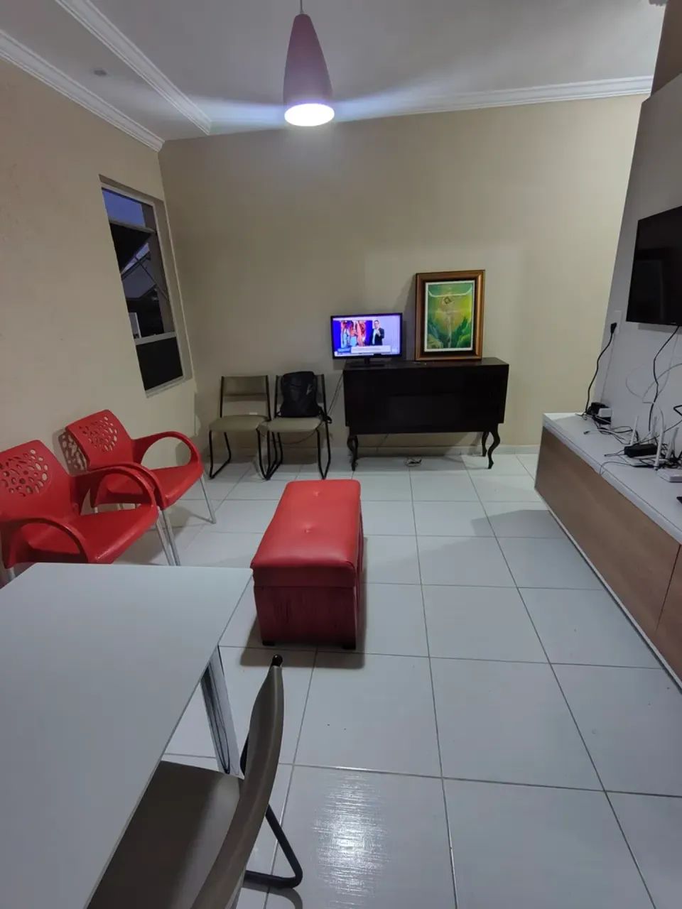 Alugo Apto de 2 quartos mobiliado no São Jorge - Foto 3