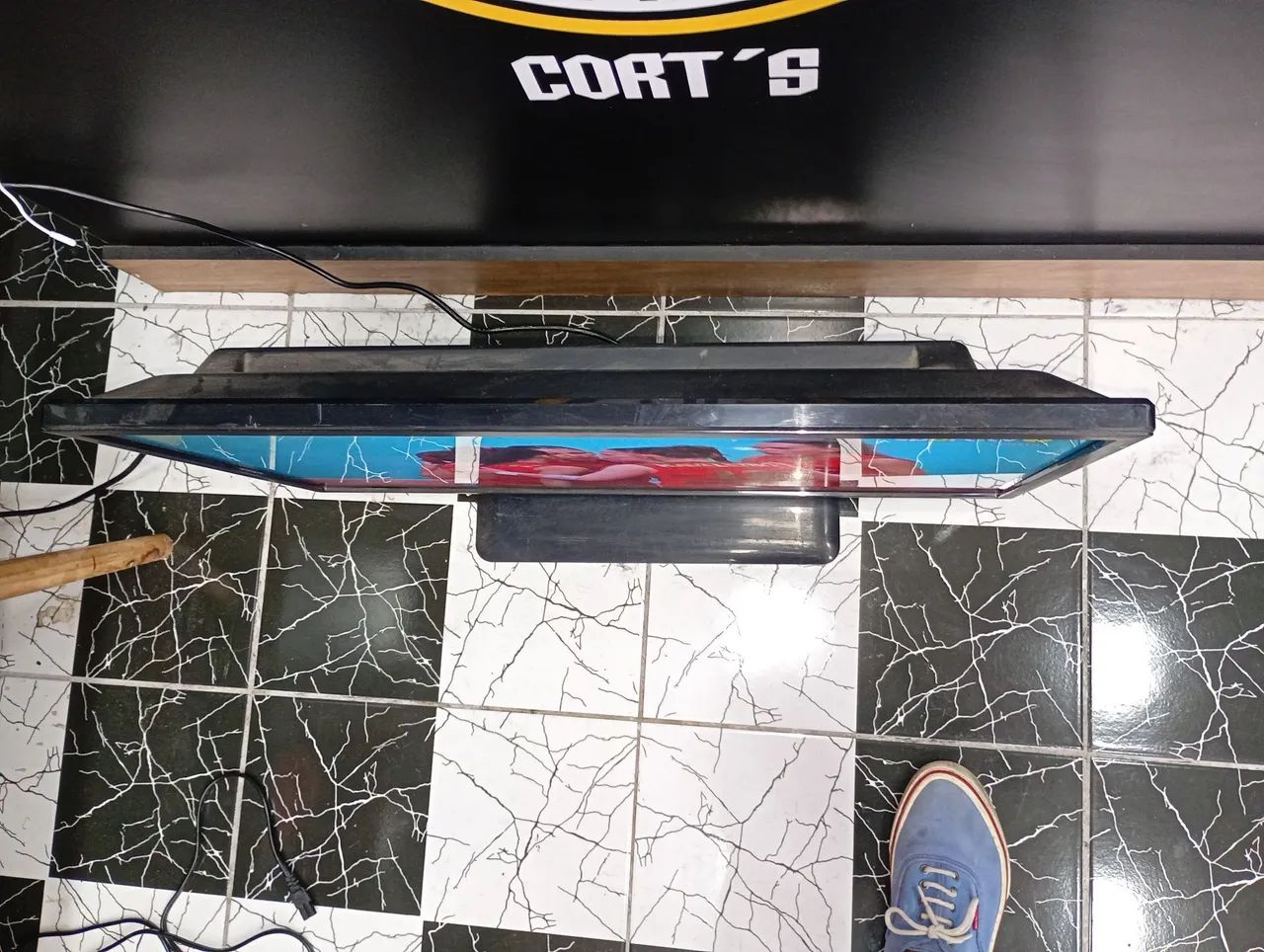 Vendo tv LG 32.poekgadas polegadas top de linha com conversor digital integrado R$ 550,00 - Foto 4