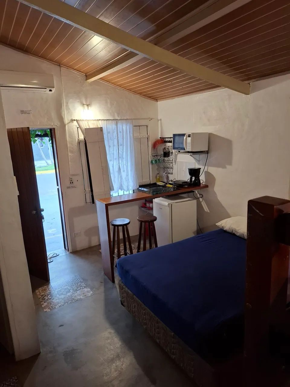 Estúdio com ar condicionado e excelente localização  - Foto 2
