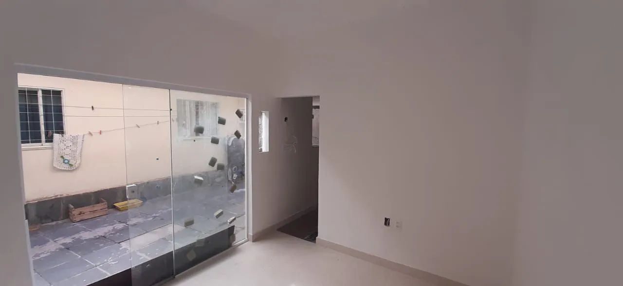 Alugo Casa em Nilópolis, próximo ao mercado Super Rede.