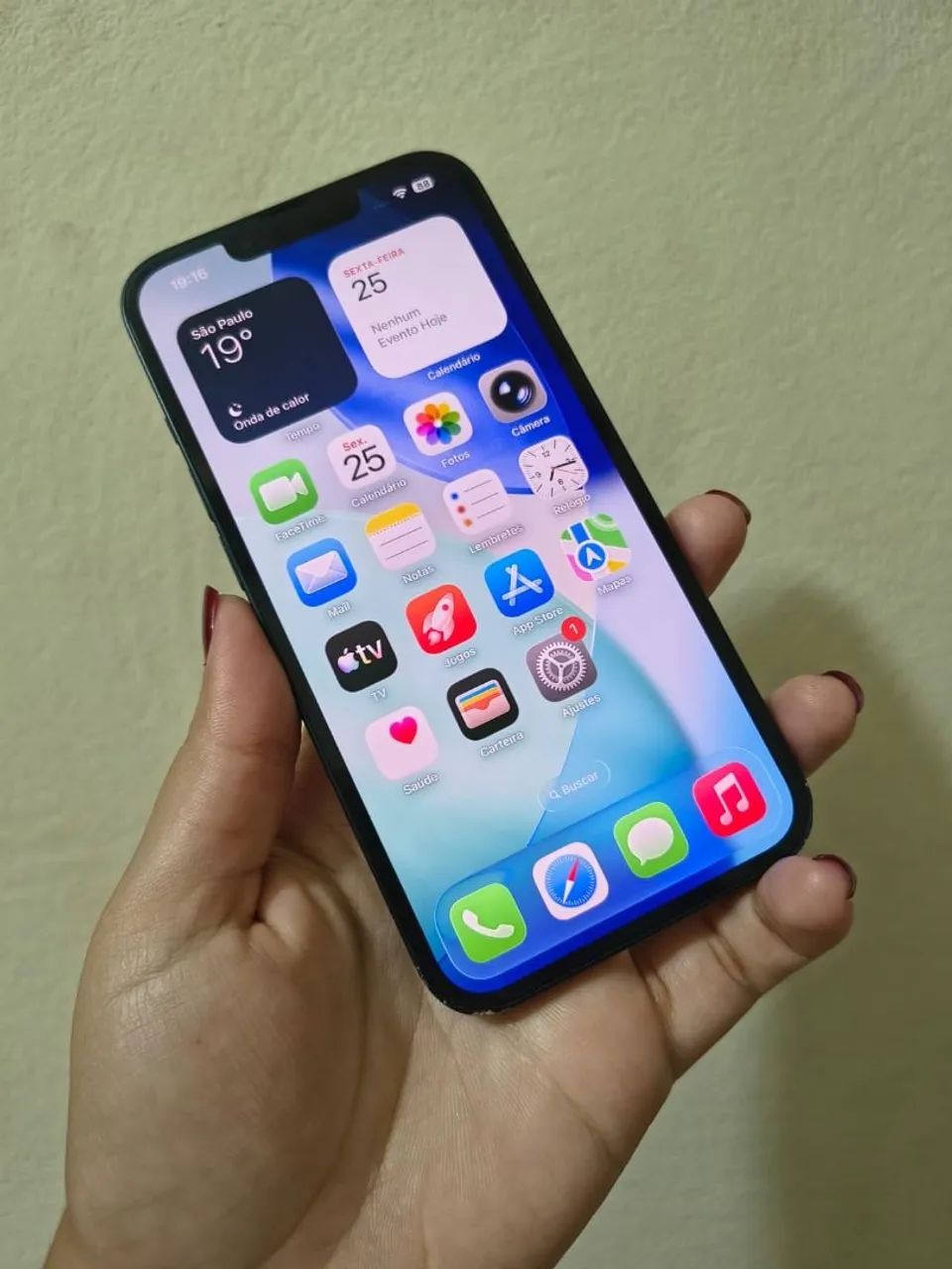 Vendo iPhone 13 / 128GB/ Impecável bem conservado  - Foto 2