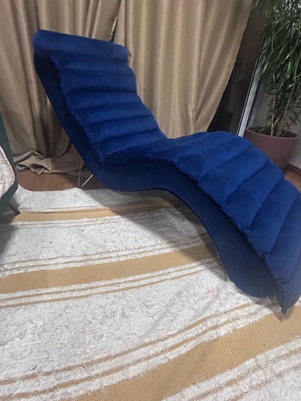 Chaise Long belíssima veludo azul - Foto 3