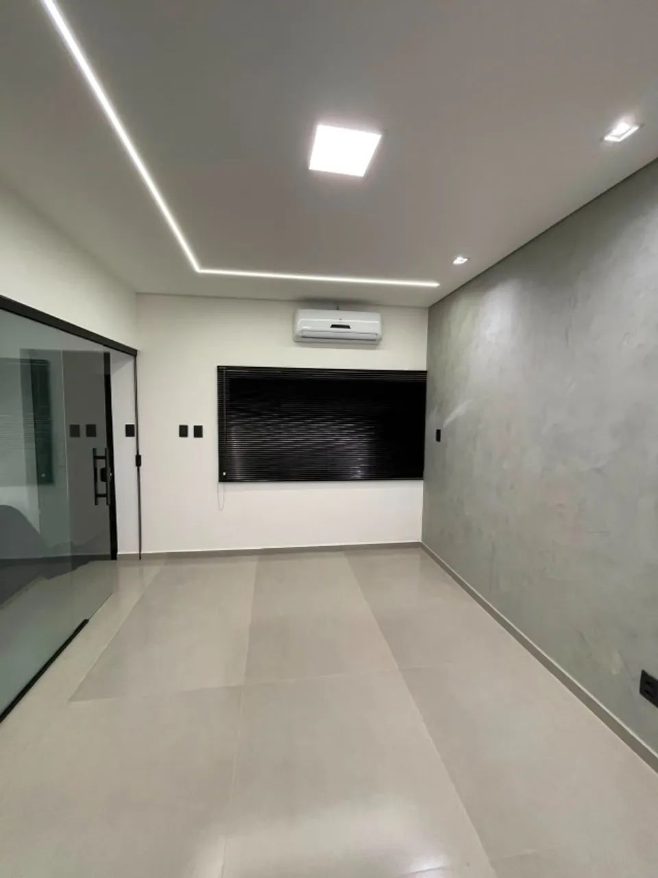 Sala comercial 14 m2