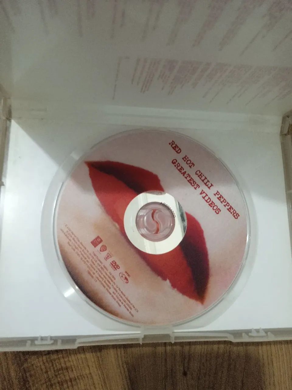 Promoção item de colecionador.DVD CD RED HOT CHILI PEPPERS THE