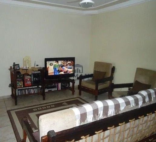 Casa à venda em Piracicaba, Jardim Petrópolis, com 3 quartos, com 176.28 m² - Foto 5