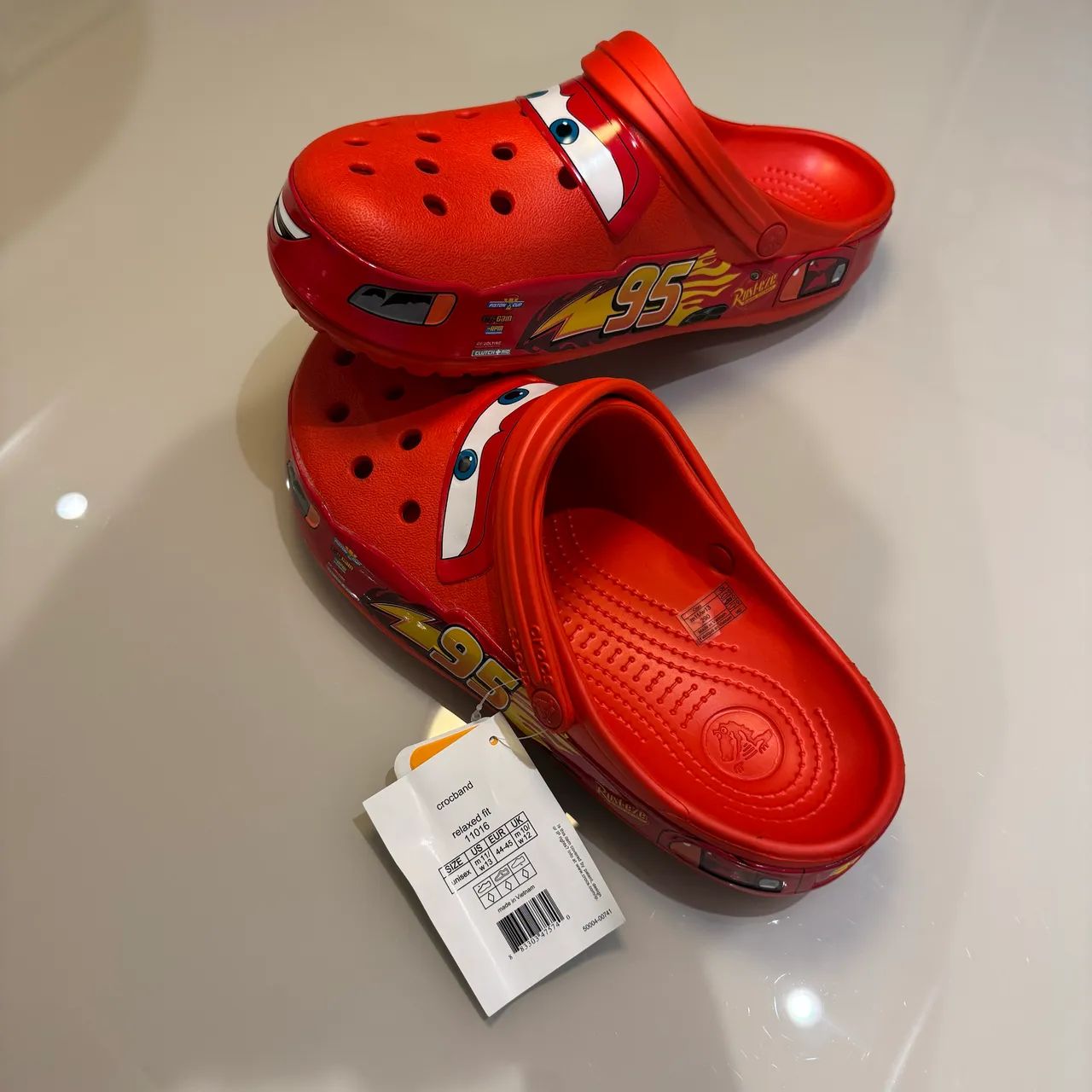 crocs relâmpago mcquenn tamanho 42/ 43 sem LED - Foto 2