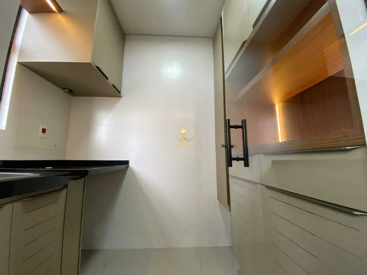 Apartamento residencial de 135 m² com 3 suítes no Centro de Divinópolis - Foto 5
