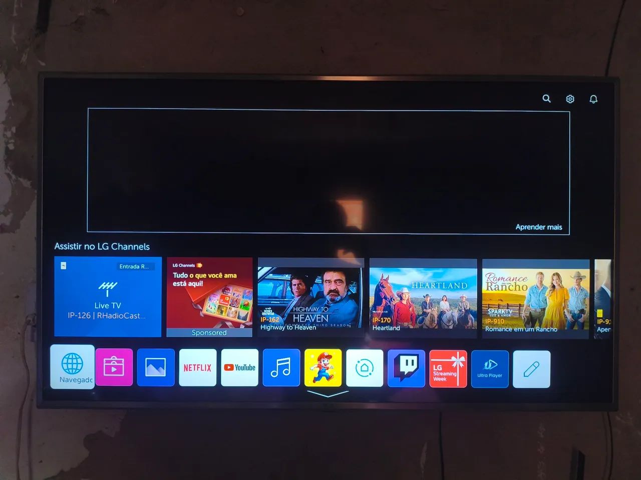 Vendo TV Smart 50 polegadas 4k - Foto 2