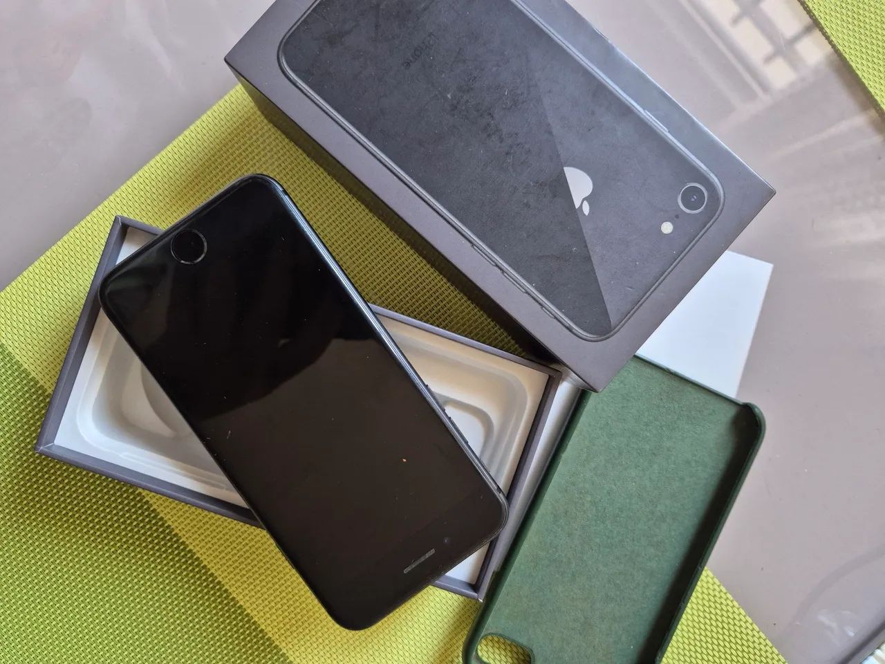 iPhone 8 64GB Funcionando Perfeitamente | Muito Conservado - Foto 2