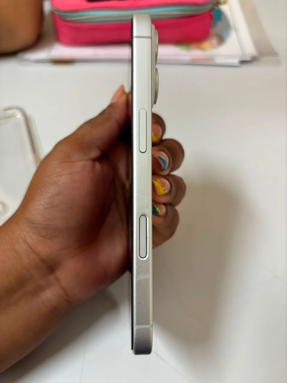 Vendo iPhone 17  - Foto 2