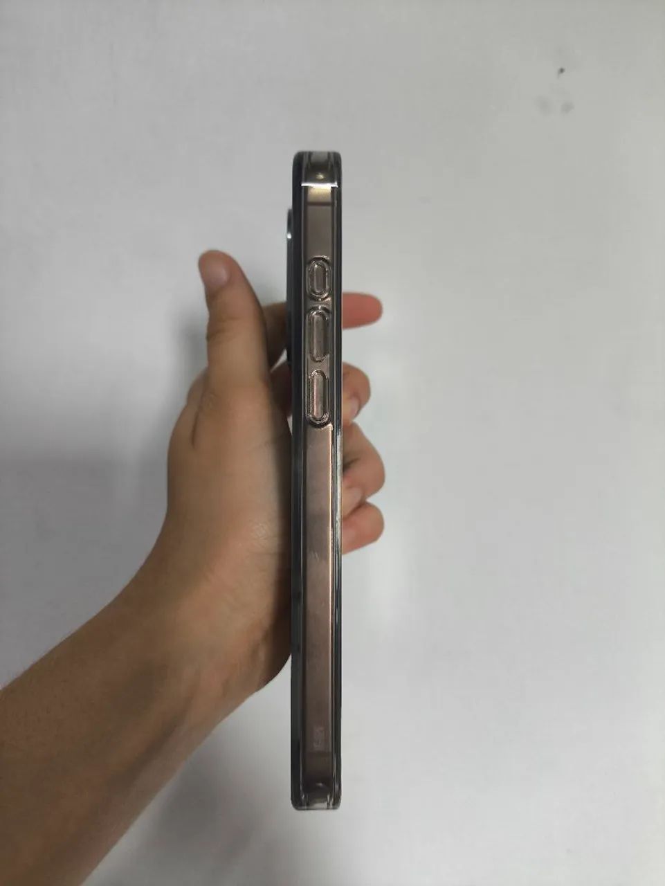 Celular iPhone 16 Pro Max Dourado - Foto 5