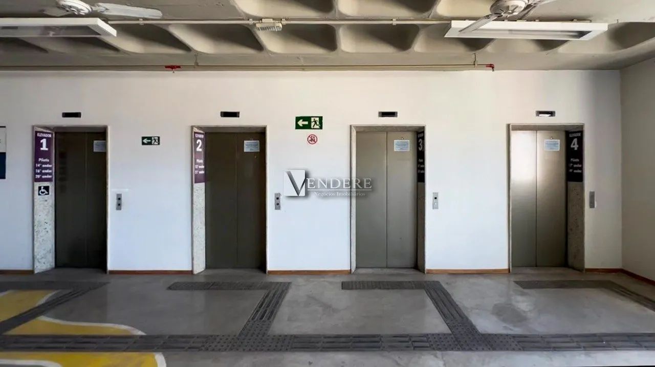 Andar comercial com 578m² em vão livre - Foto 5
