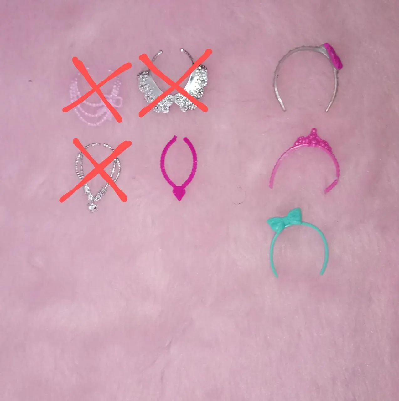 Tiara ou colar R$:10 ou o lote por R$:40