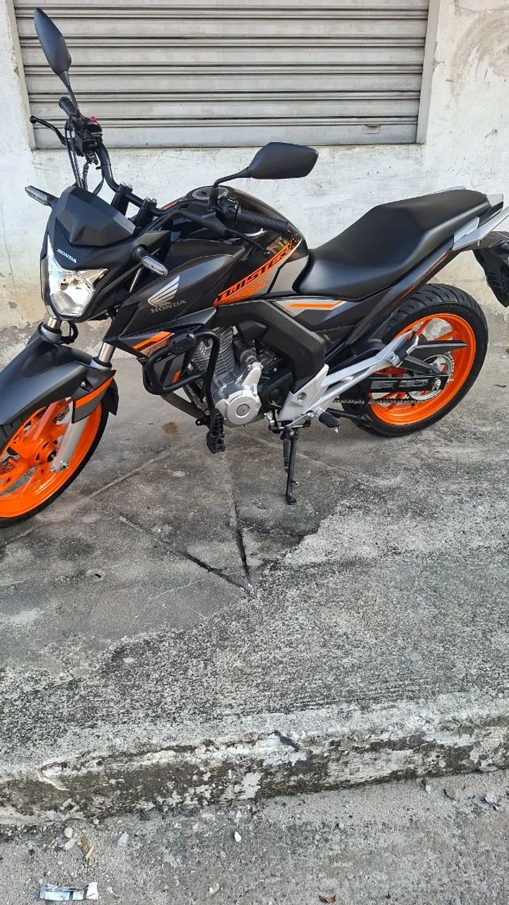 Cb250f  - Foto 2