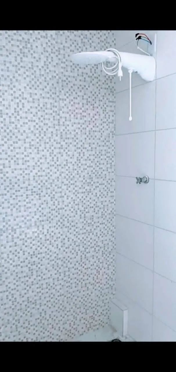 Alugo apartamento