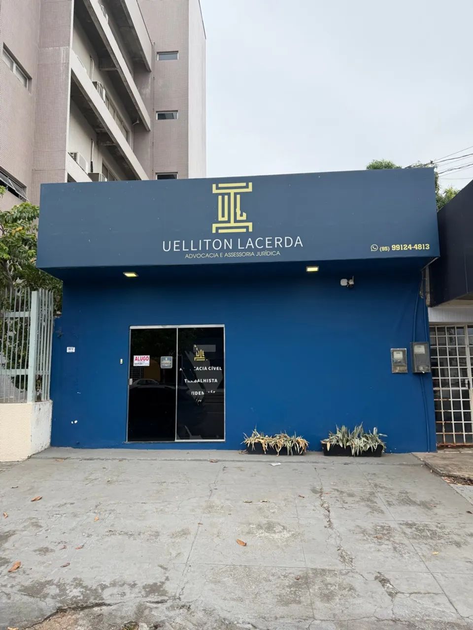 ALUGA-SE PONTO COMERCIAL NO CENTRO - Foto 2
