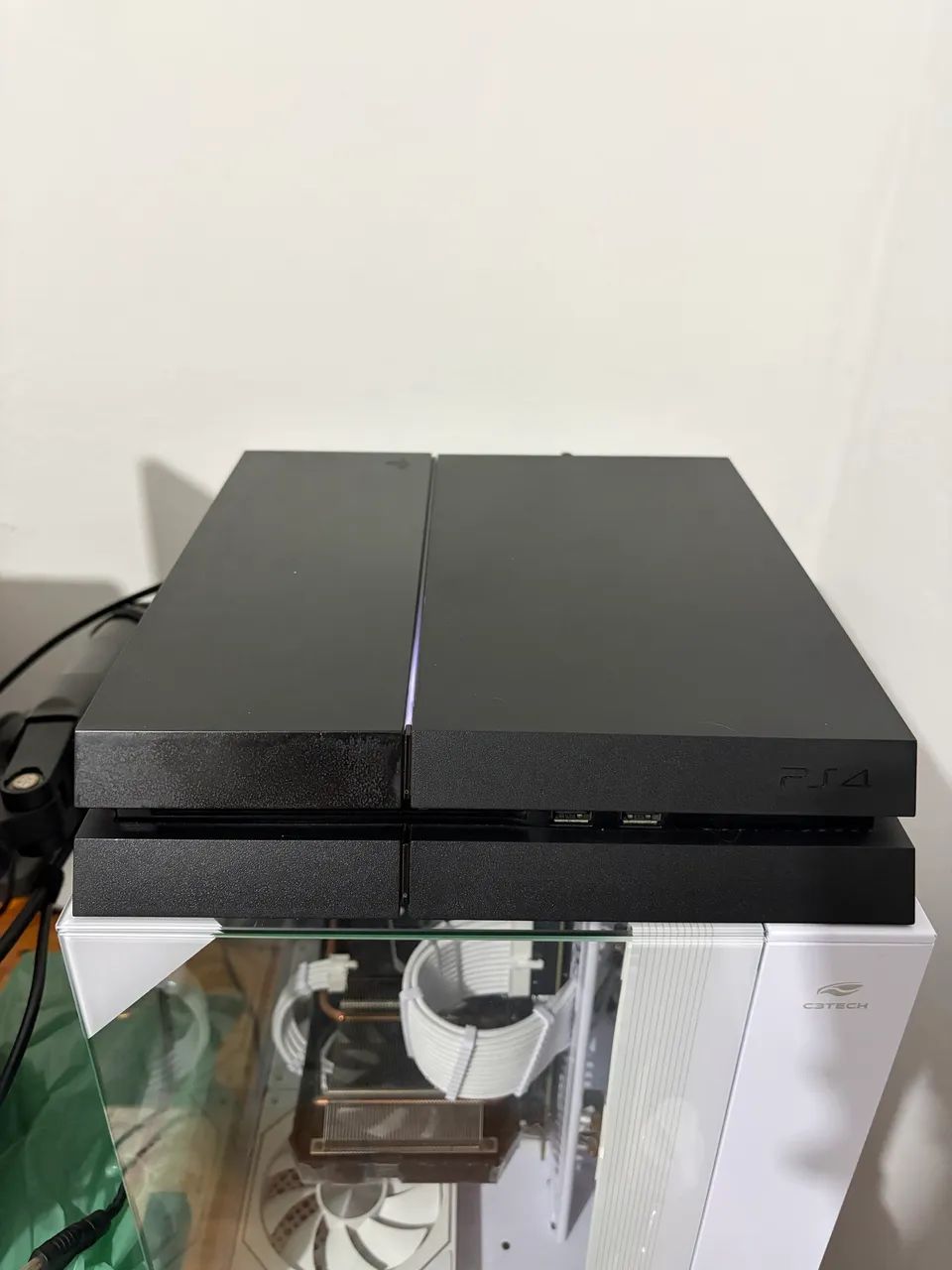 Vendo ou Troco PS4 Desbloqueado  - Foto 2