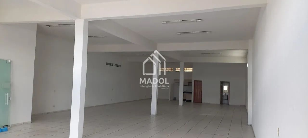 BARRACÃO - OFICINAS - Foto 4