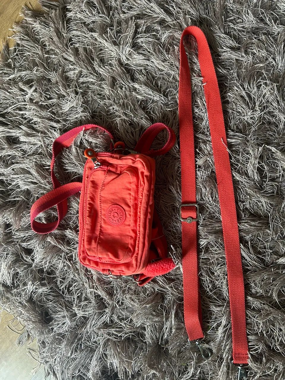 Bolsa/pochete Kipling 