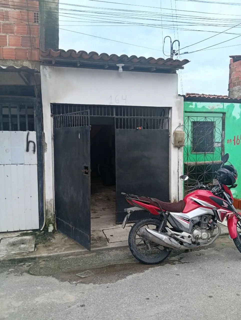 Aluga-se ou vende-se 