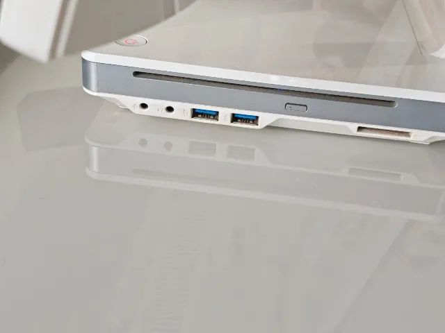 ALL IN ONE LG V320 USADO SSD 256 E HD 1 TERA - Foto 3