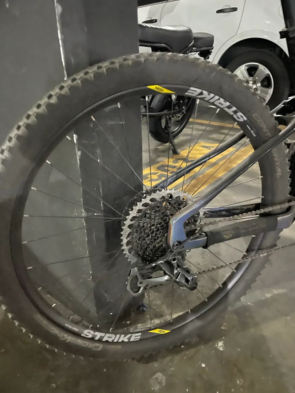 VENDO TSW ARO 29 FULL CARBON  - Foto 3