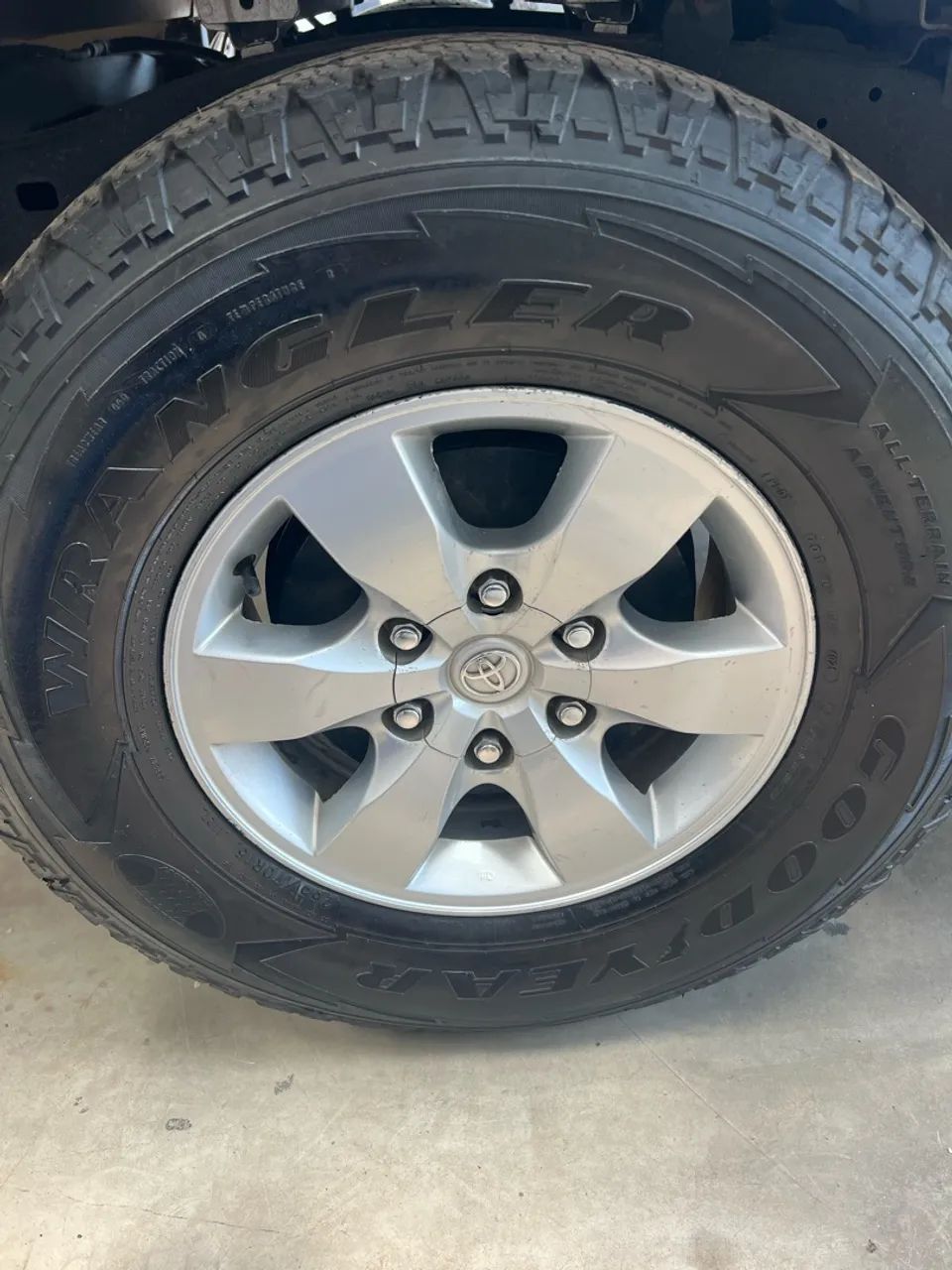Pneus Goodyear 265/70/16 - Foto 4