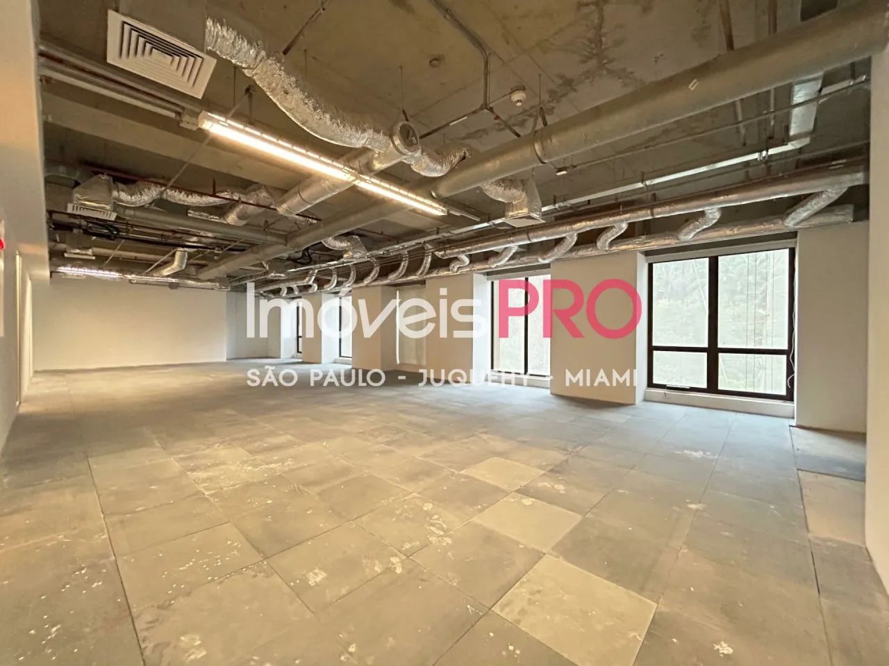 Conj. Comercial, Cidade Jardim - São Paulo
