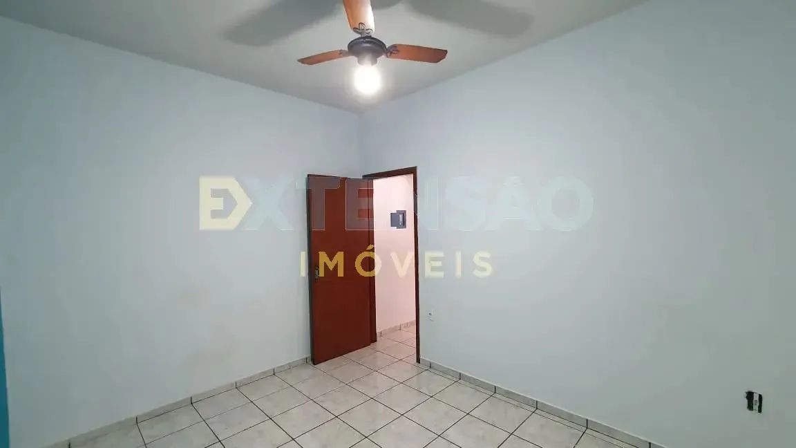 Casa à locação no bairro AMIZADE, ARAÇATUBA cod:30643 - Foto 2