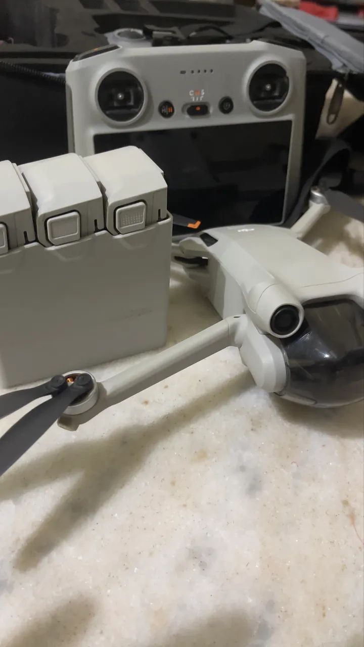 Drone DJI Mini 3 Pro Combo Fly More  - Foto 3