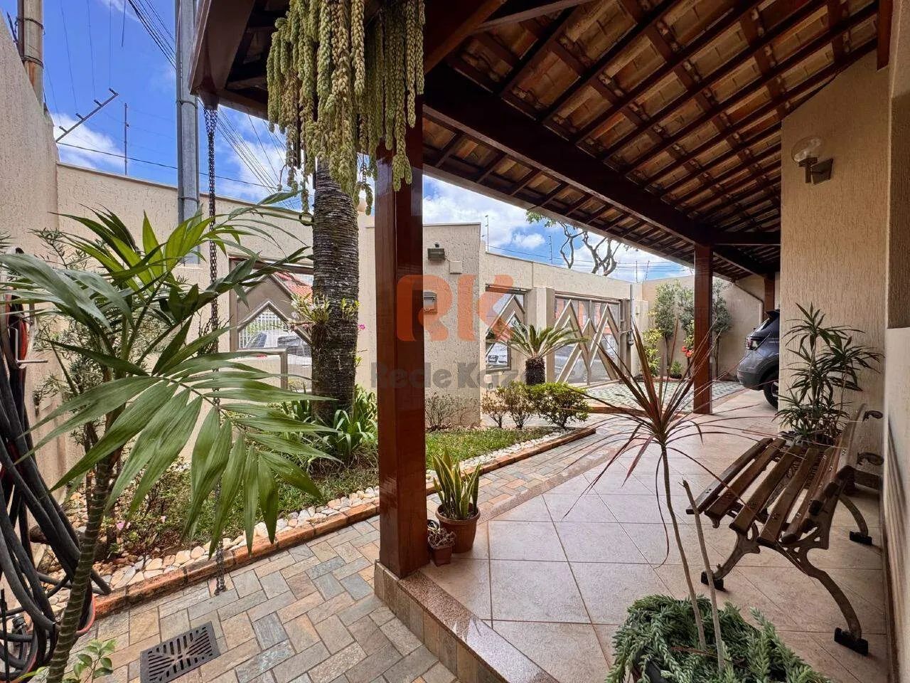 Casa com 3 Quartos à venda, 360m² - Itapoã - Foto 2