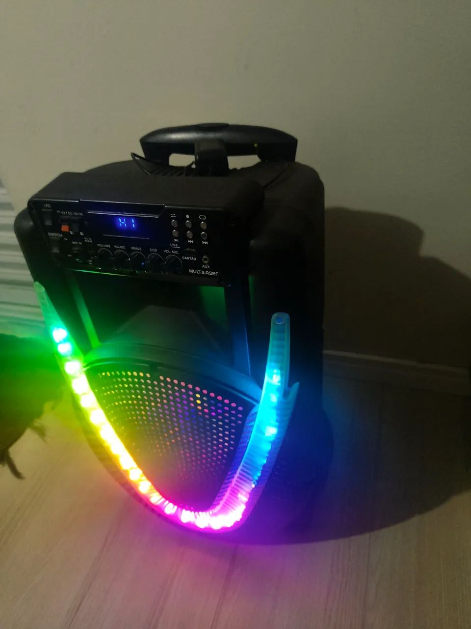 Caixa de som Multilaser sunny 2 800 watts 