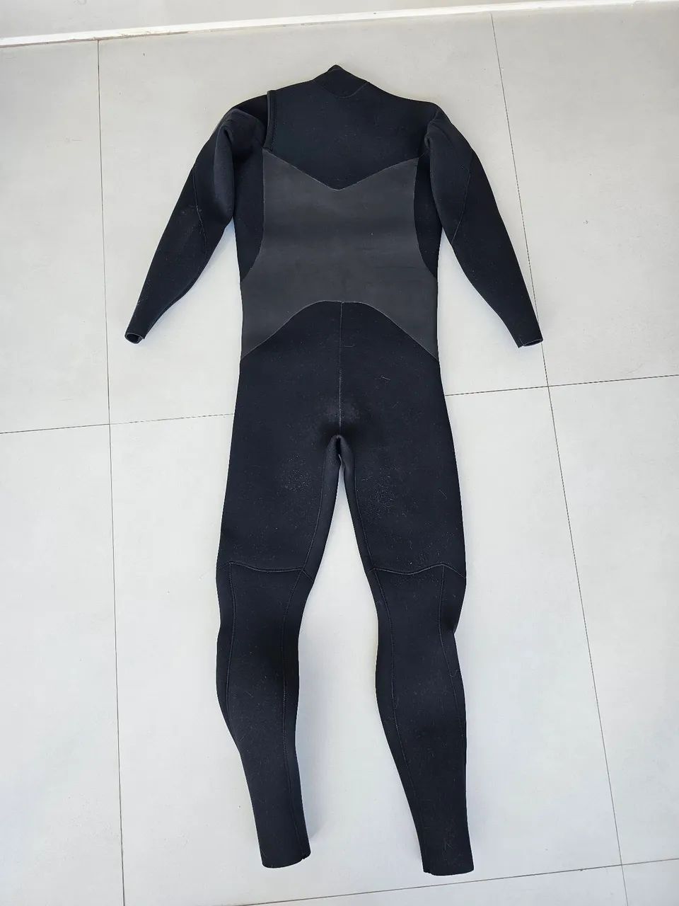 Long John Body Glove Phoenix 4.3mm Tamanho M (Usado 1 única vez) - Foto 2
