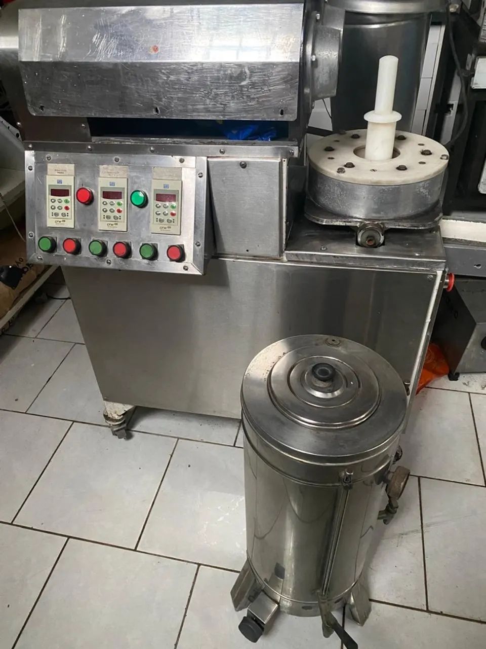 Máquina de fazer salgados, doces e nhoque - Foto 3