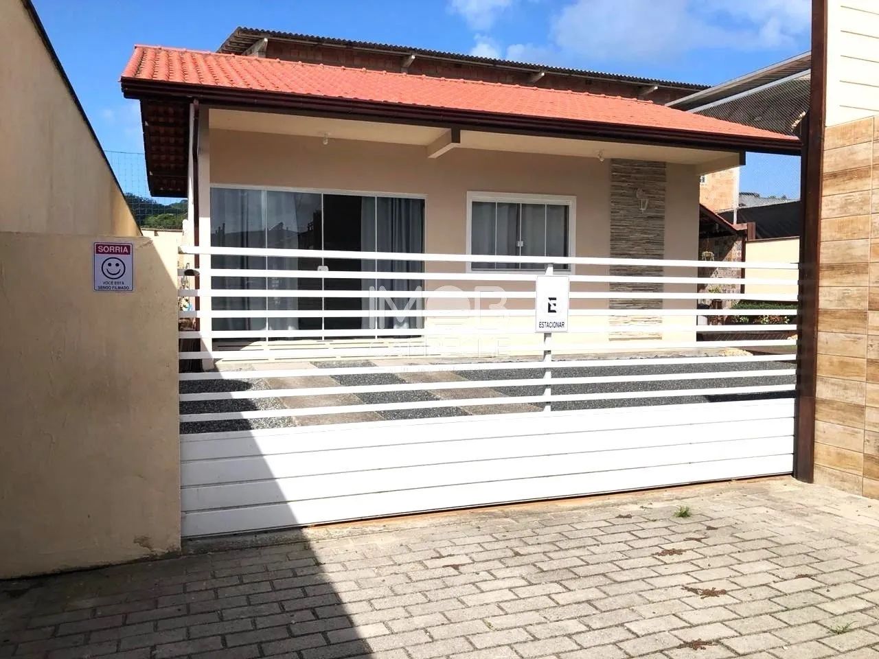 3 casas em terreno de 846,40m² no Campeche, Florianópolis/SC
