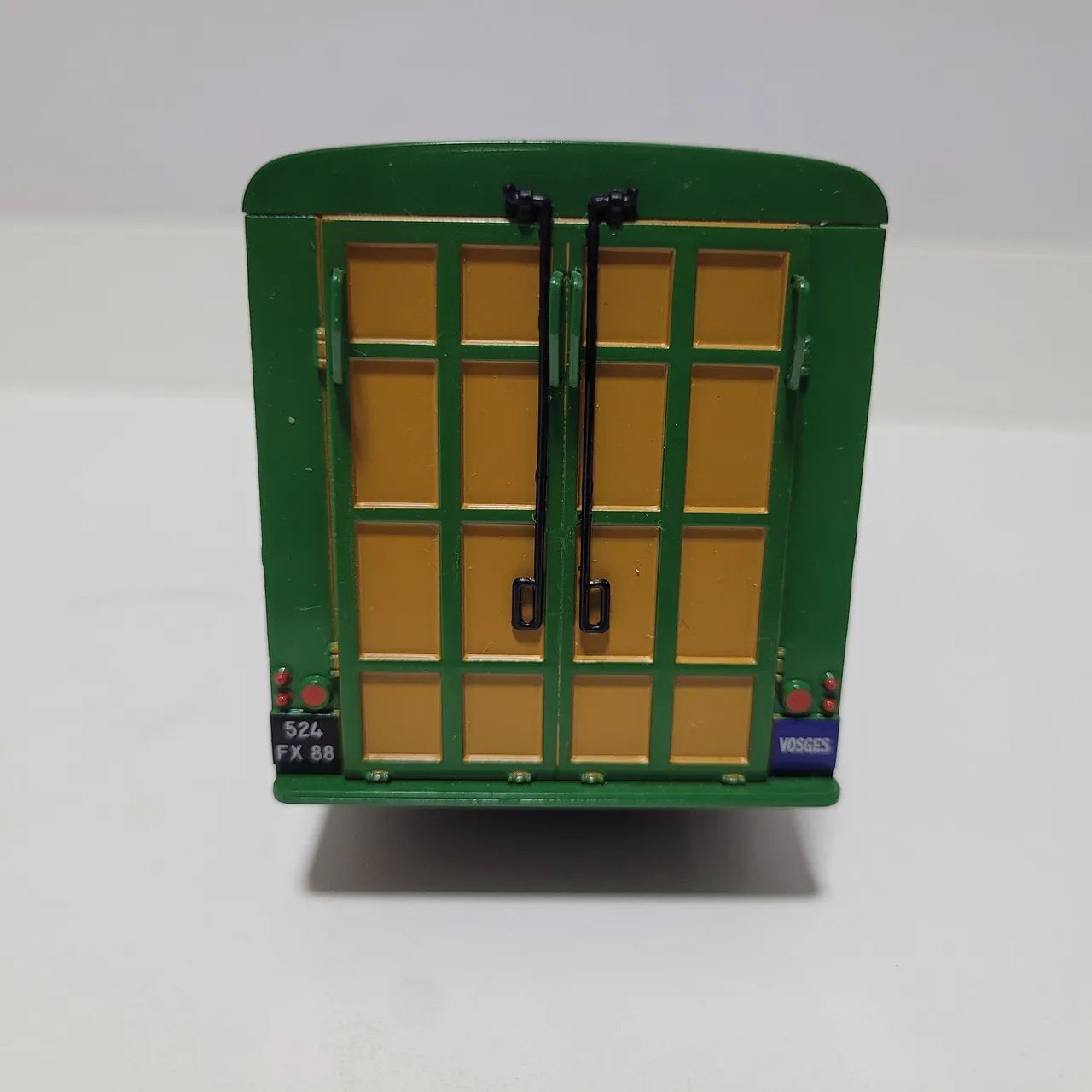 Miniatura caminhão boiadeiro 1 43  - Foto 3