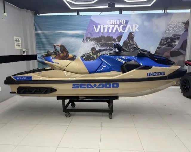Seadoo Jet Ski Wake Pro 230 - 2025