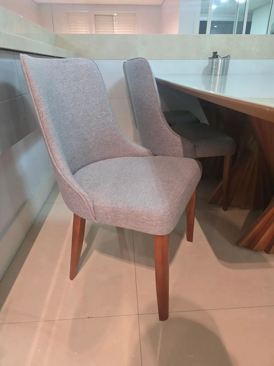 Mesa de jantar 6 lugares