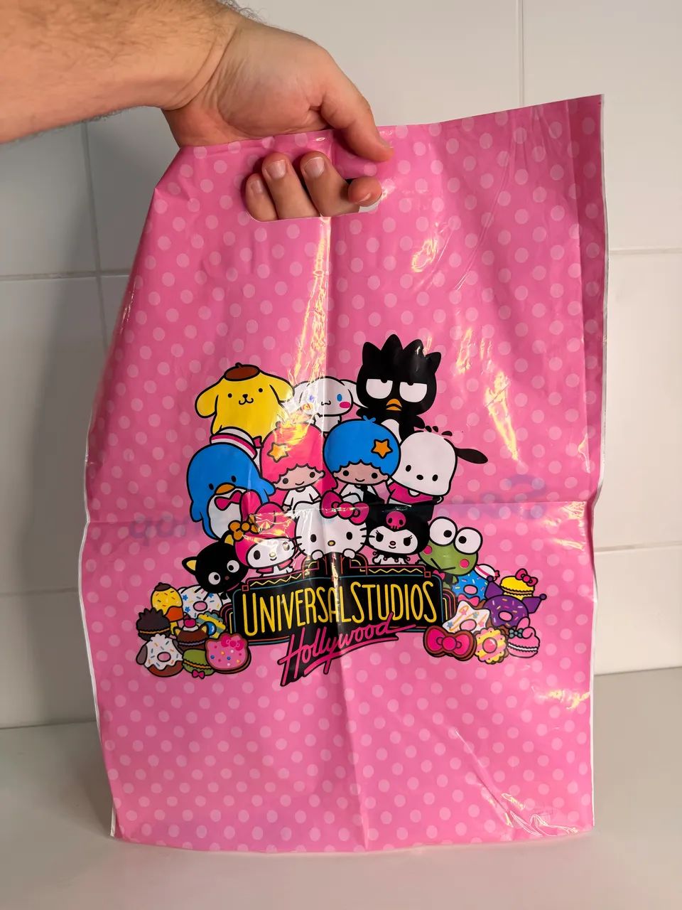 sacola exclusiva da hello kitty (universal studios)