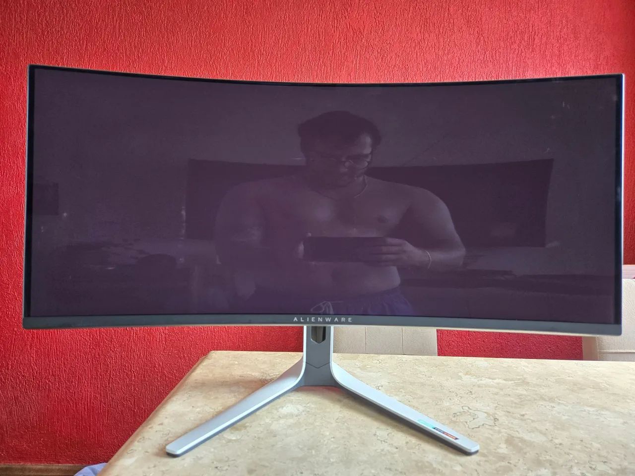Monitor Gamer Alienware Curvo QD-OLED de 34" - AW3423DW  - Foto 3
