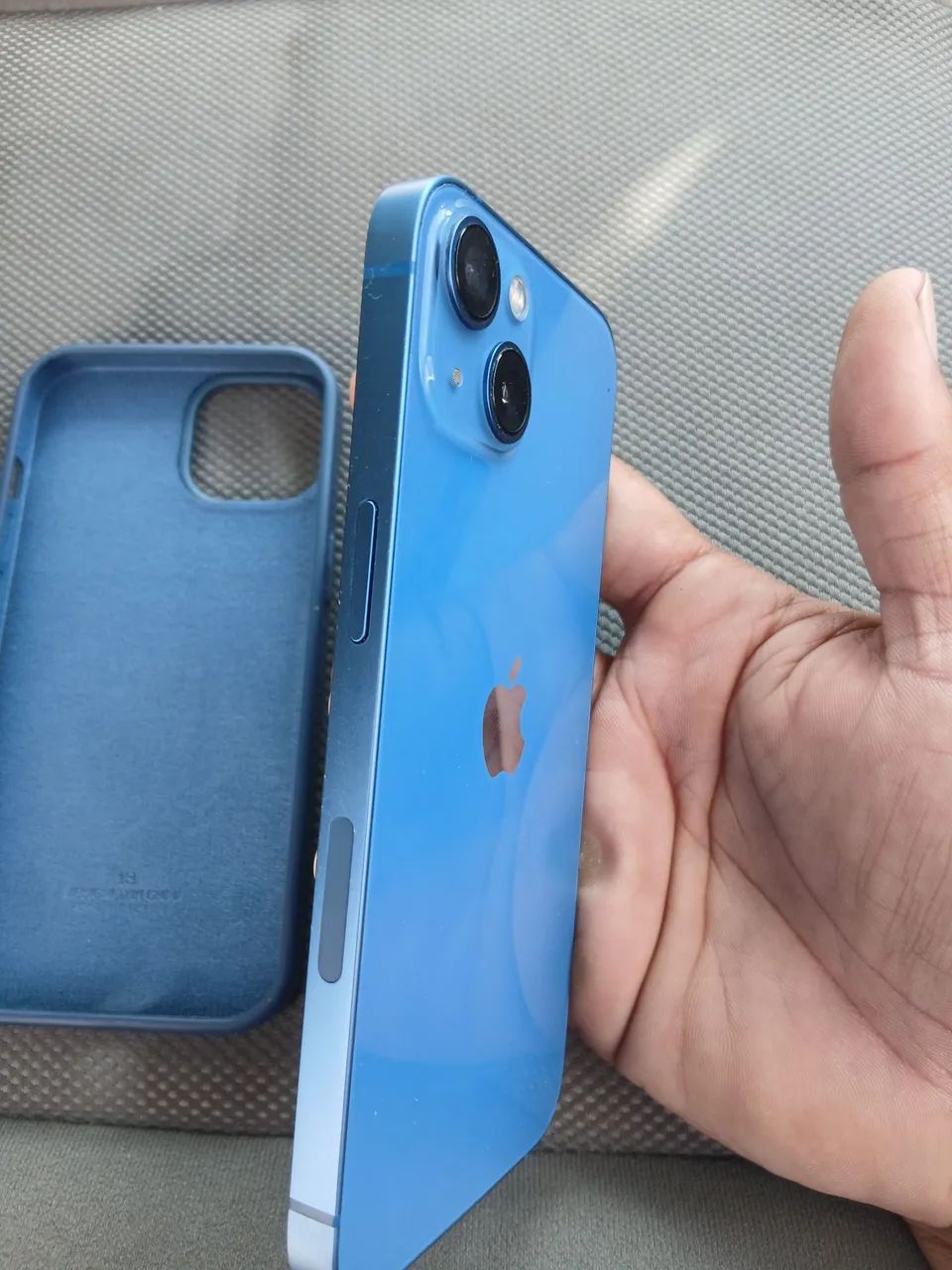 Vendo iphone 13 128g lilás todo original  - Foto 5